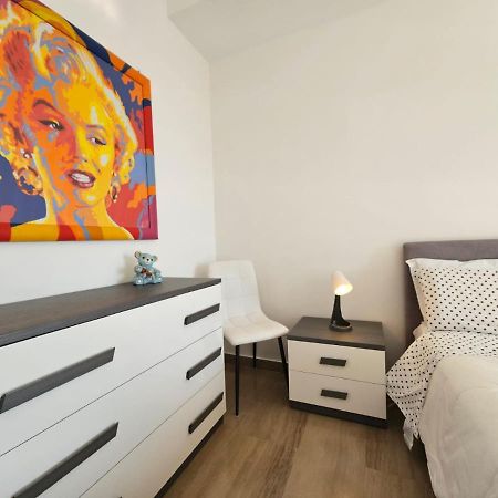 La Finestra Sul Porto Apartment Genova Exterior foto